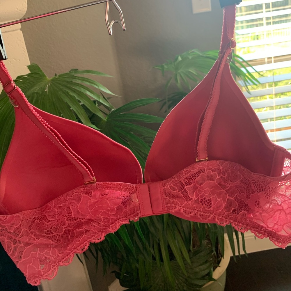 VS Very Sexy Push-up Bra hot pink with lace